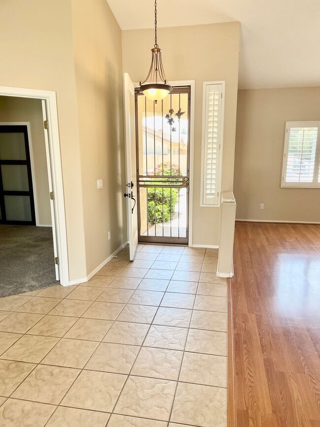 Photo - 3-6 Month Rental, Amazing Water Front Property With Private Pool!