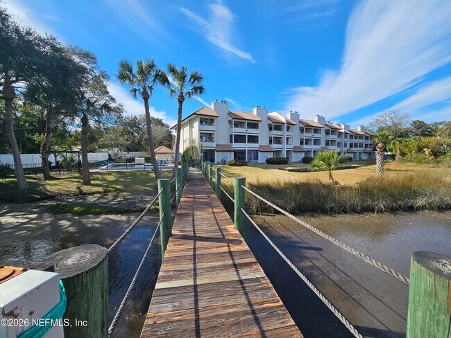 Photo - 1307 River Hills Cir E Unit 16