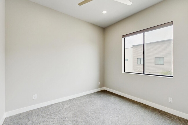 Photo - 2645 E Osborn Rd