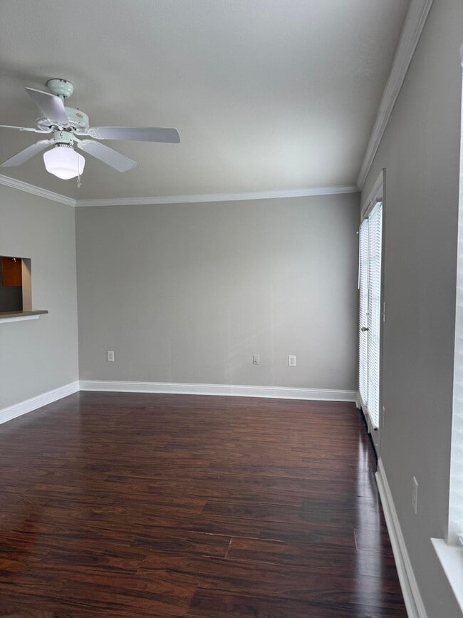 Photo - 764 Majestic Dr