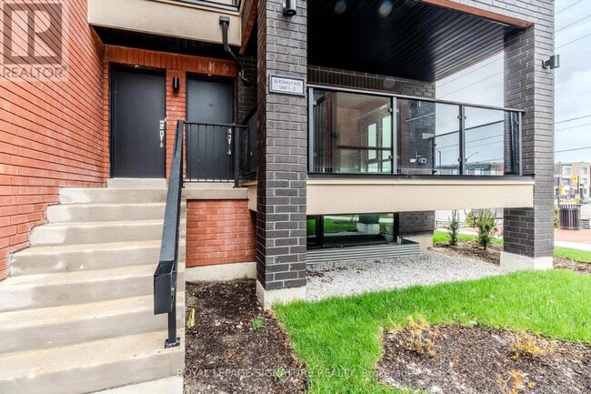Photo - 35 Romilly Ave