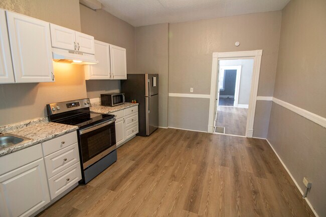 Photo - 1930 Winnebago St Unit 1932