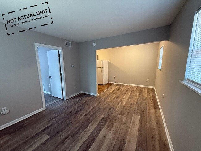 Photo - 1612 Richardson St Unit 6