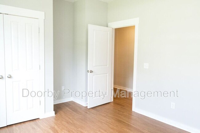 Photo - 206 S Aster Ave