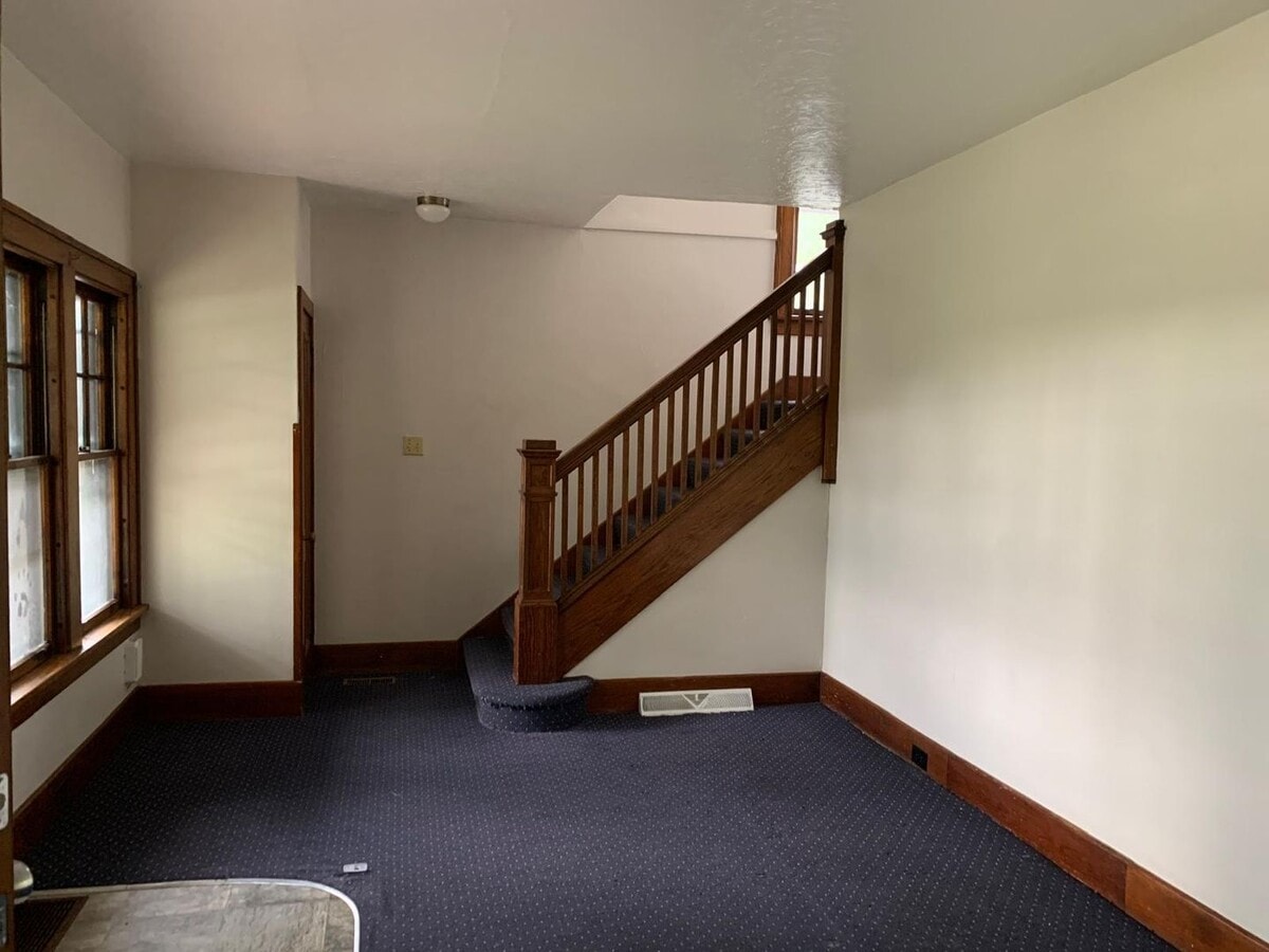 Photo - 405 Allegheny St