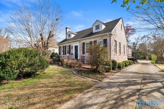 Photo - 412 College Ave