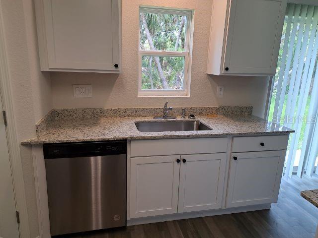 Photo - 430 Sherbourne St