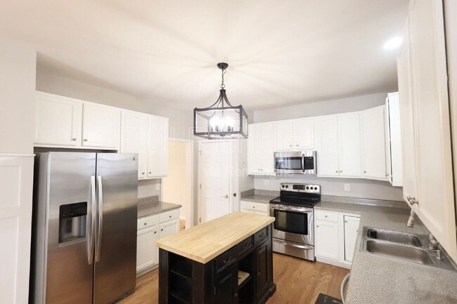 Photo - 8418 Newbys Mill Dr