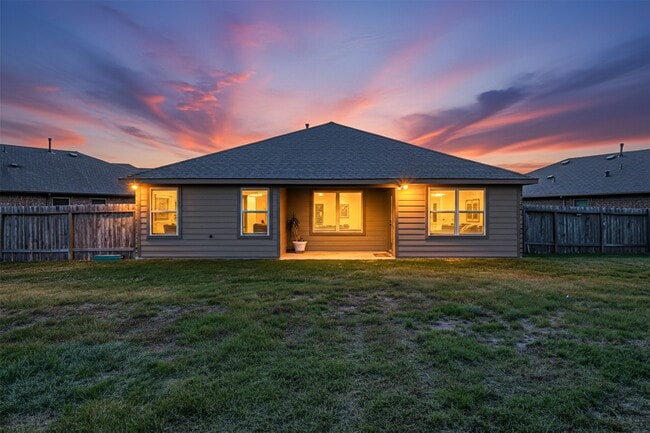 Photo - 29606 Foliage Ln