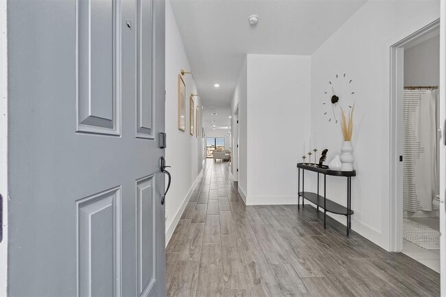 Photo - 905 Gray Fox Lp