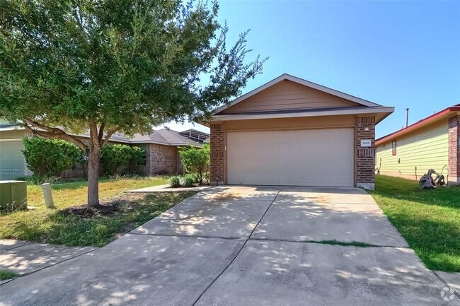 Building Photo - 3308 Barksdale Dr Rental