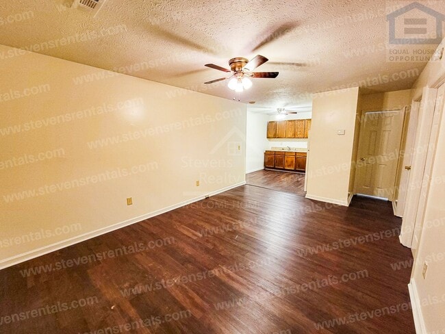 Photo - 62 Bybee Woods Dr