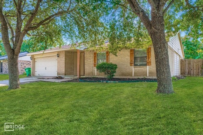 Building Photo - 226 Tara Plantation Dr Rental