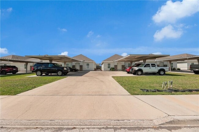 Photo - 14 N Winona Dr Unit 2