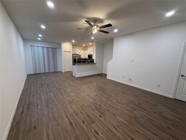 Photo - 10377 Lavender Aster Trl