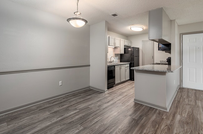 Bliss Newly Renovated Kitchen