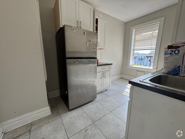 Building Photo - 8 Van Houten Ave Unit 44 Rental