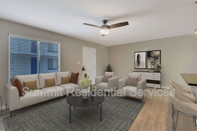 Photo - 714 E 10th St Condo Unit 17