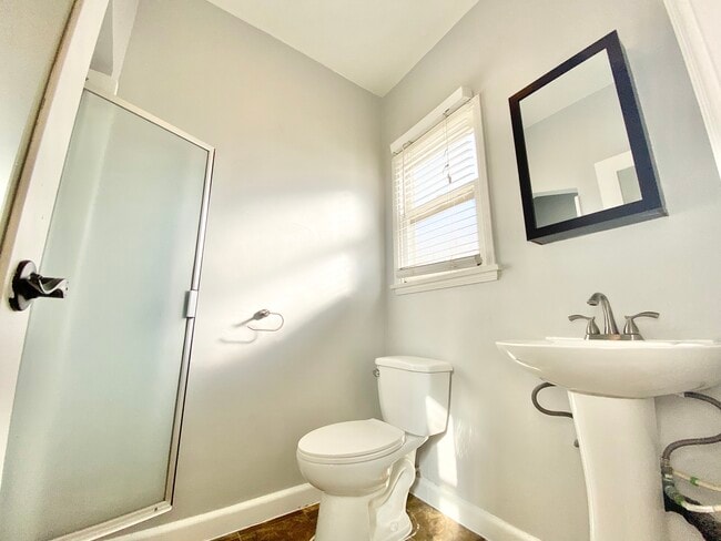 Photo - 1133 S Westmoreland Ave Unit 2