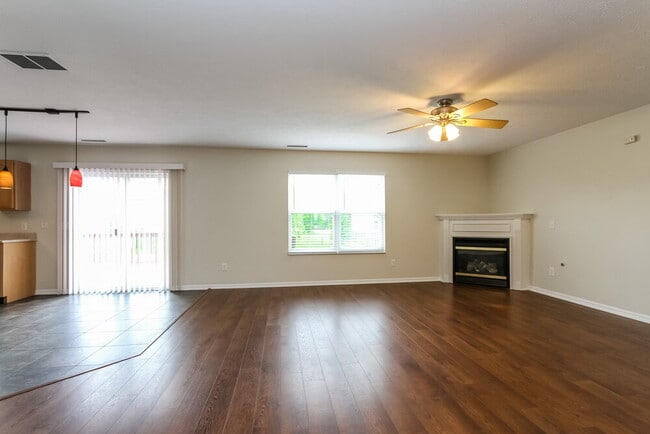 Photo - 1685 Cedar Mill Dr