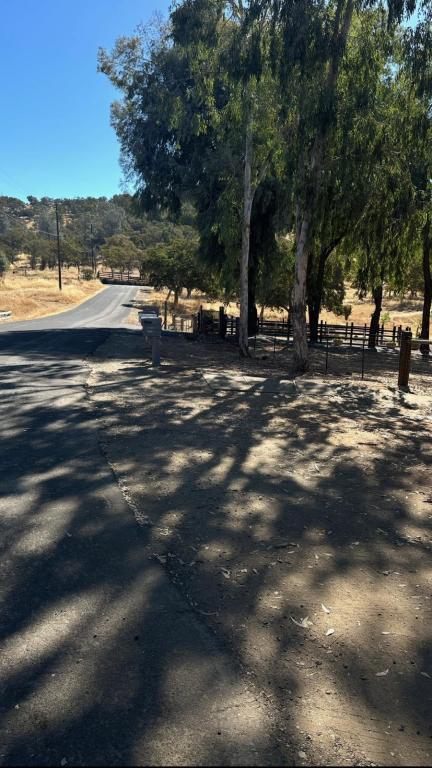 Photo - 13600 Pino Ct