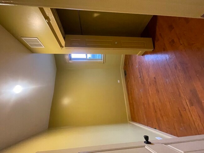 Photo - 3341 W Walnut St Unidad 1