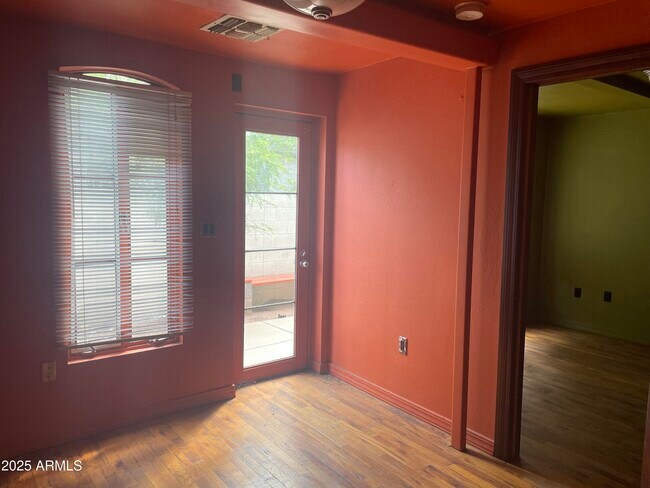 Photo - 1214 W Roosevelt St Unit 2