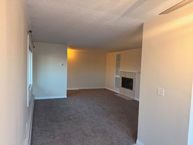 Photo - 3 Bedroom Apartment in Jewel Lake w/ Garage and Large Deck!