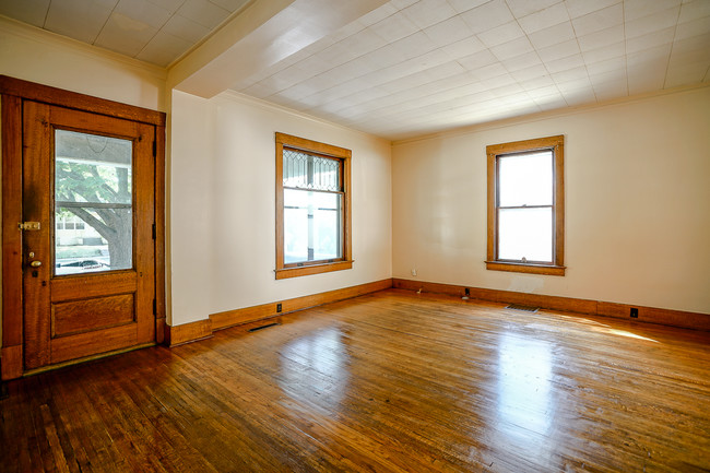 Hardwood Floors in Living Room - 911 N Cooper St House