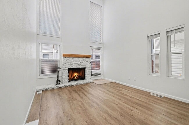 Photo - Spacious 2Bed/2.5Bath Townhouse in Central Denver
