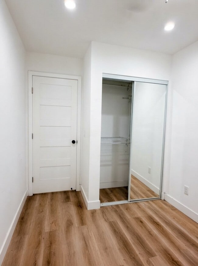 6512 Osler St Unit 6512