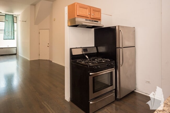 Photo - 2047 N Hoyne Ave Unit GS