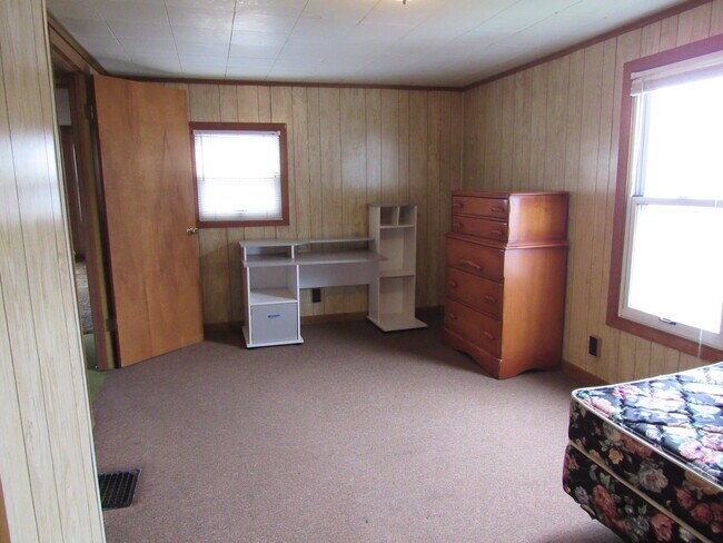 121 S 8th St Unit 121 S 8th St.