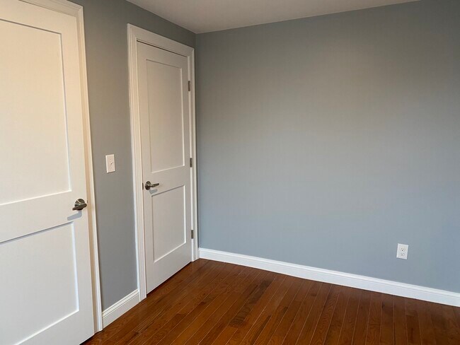 Photo - 29 Chelsea St Unit 3