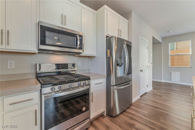 Photo - 10602 Enridge Ave