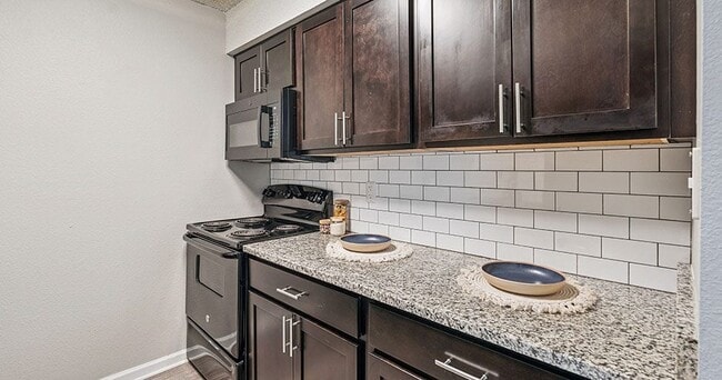 Building Photo - Westpointe Apartments