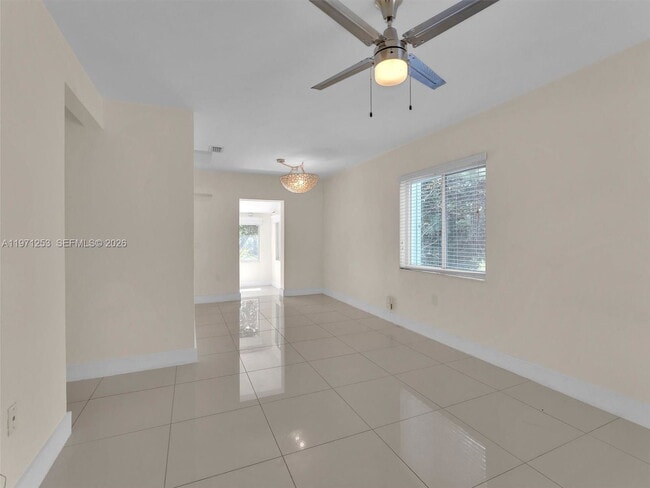 Photo - 6510 SW 63rd Ct