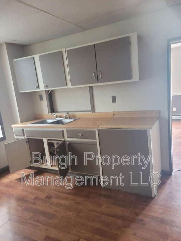 Photo - 996 Jefferson Ave Unidad #15