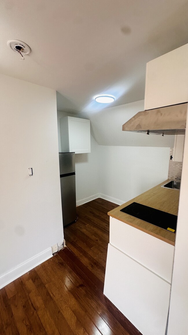 Photo - 5115 E Roosevelt Blvd Unit 2A