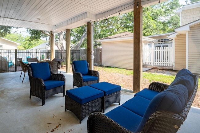 Photo - NEW, CLEAN OFF-SEASON RENTAL NOVEMBER THRO...