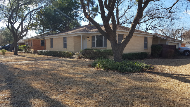 3301 Old Orchard Rd