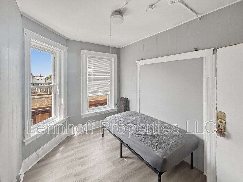 Photo - 383 Haverhill St