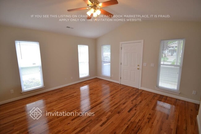 Photo - 1807 Chantilly Ln