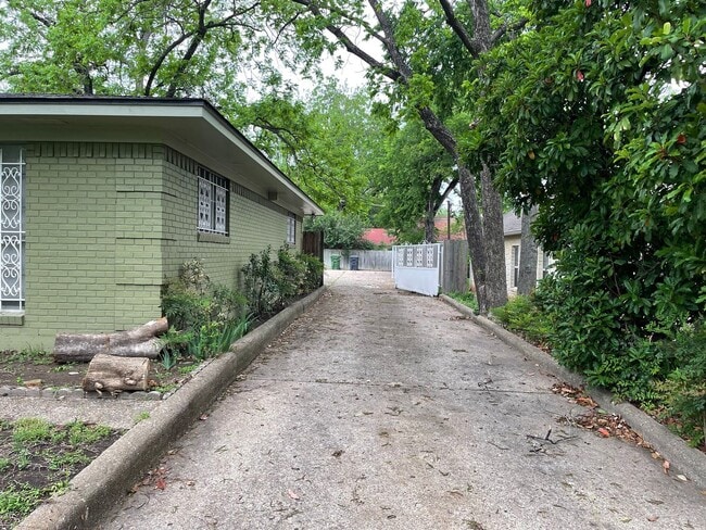 Photo - 3701 Austin Ave
