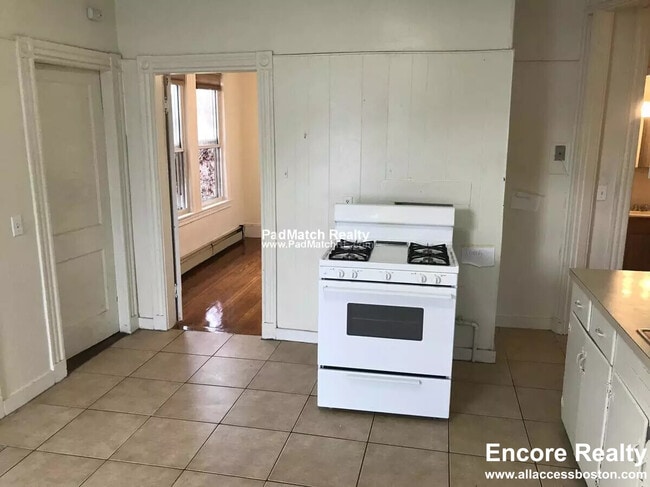 Photo - 9 Fulkerson St Unit 3