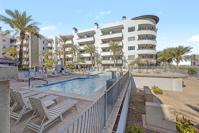 Building Photo - 945 E Playa del Norte Dr Unit #3020