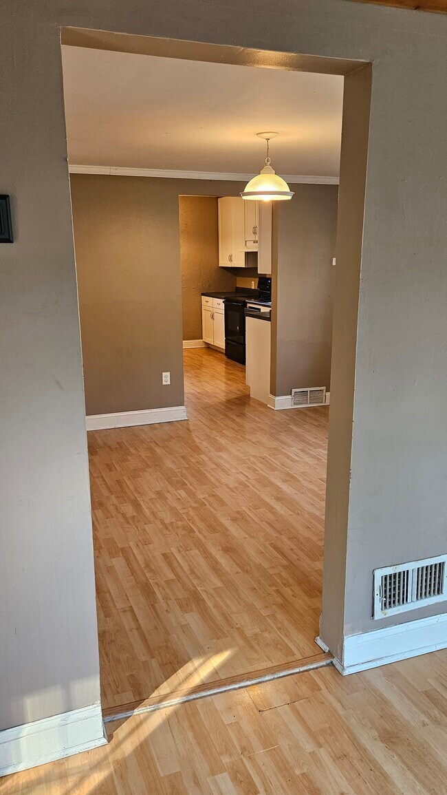 Photo - 35 Jackson St