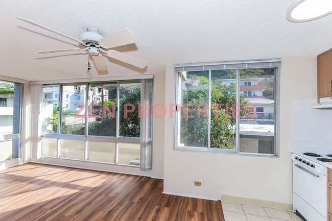 Photo - 2 bedroom, 1 bath unit with 1 parking stal...