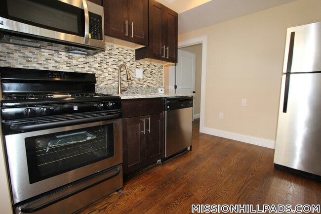 Photo - 2969 Washington St Unidad 2