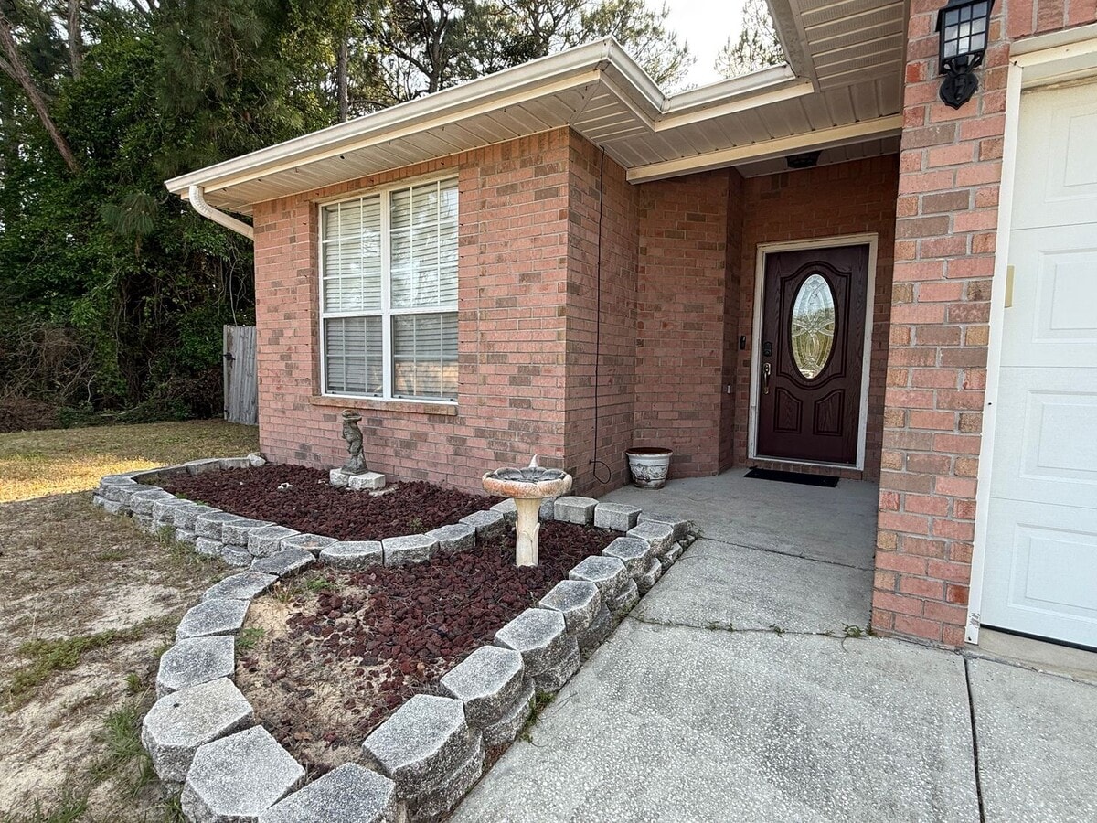 Photo - Gulf Breeze - Barbarosa Ranchettes - 3 bedroom, 2 bathroom